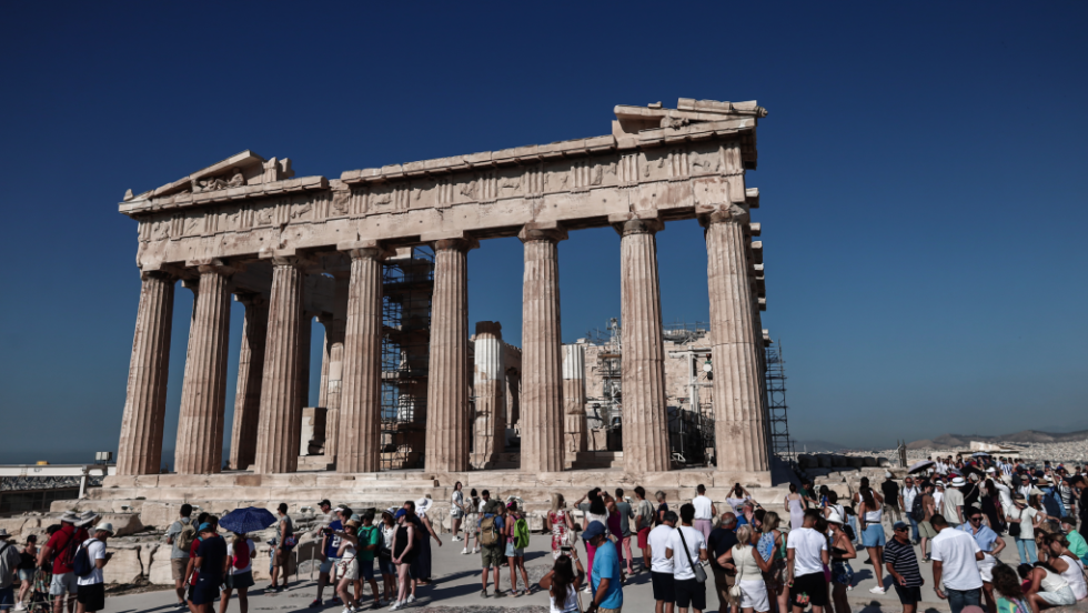 Ακρόπολη, τουρίστες